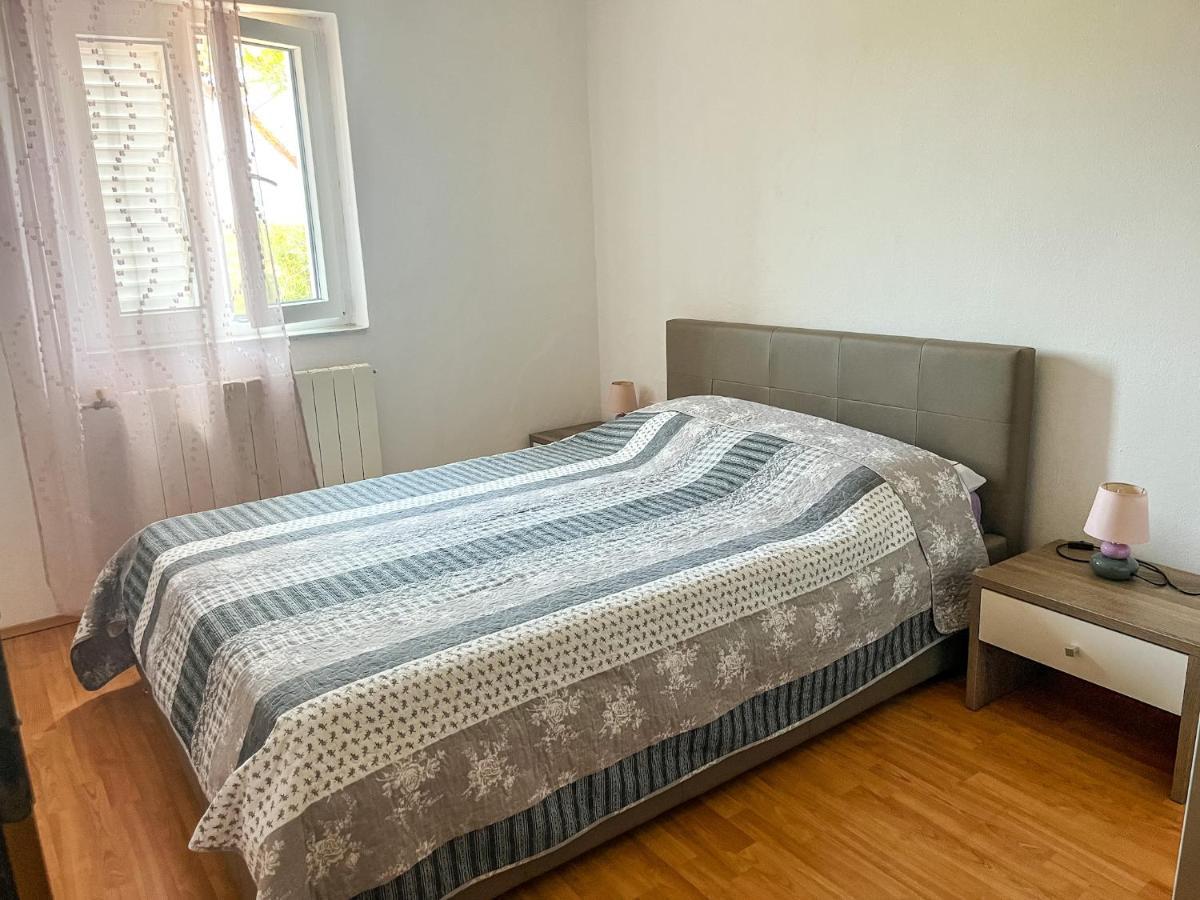 Apartment Lidija Banjole Zewnętrze zdjęcie
